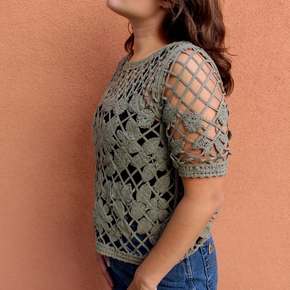 SOLD Vintage Y2K 2000s Chico's Crochet Olive Green Blouse / Pullover Quilt Style - Picture 3 of 4